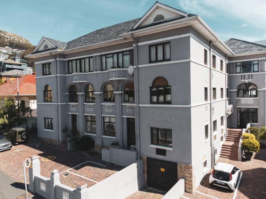 Cozy One-Bedroom In The Heart Of Sea Point Kaapstad Buitenkant foto