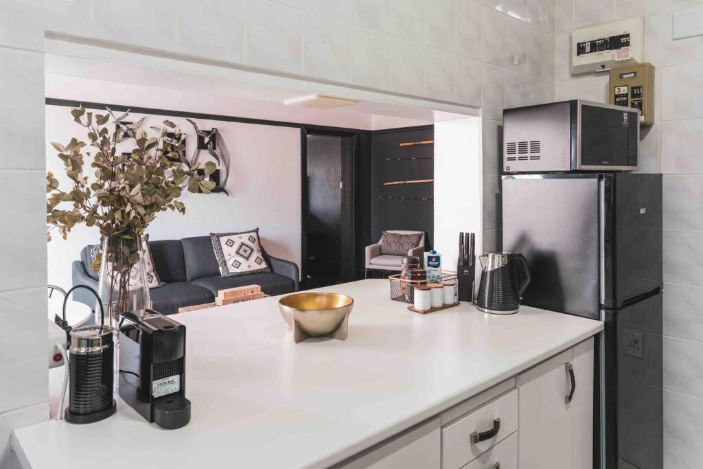 Cozy One-Bedroom In The Heart Of Sea Point Kaapstad Buitenkant foto